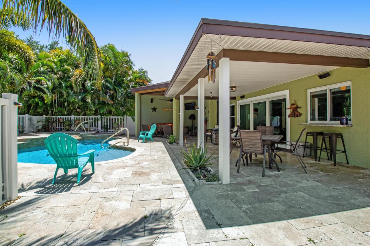 Almost There Bradenton Exterior photo
